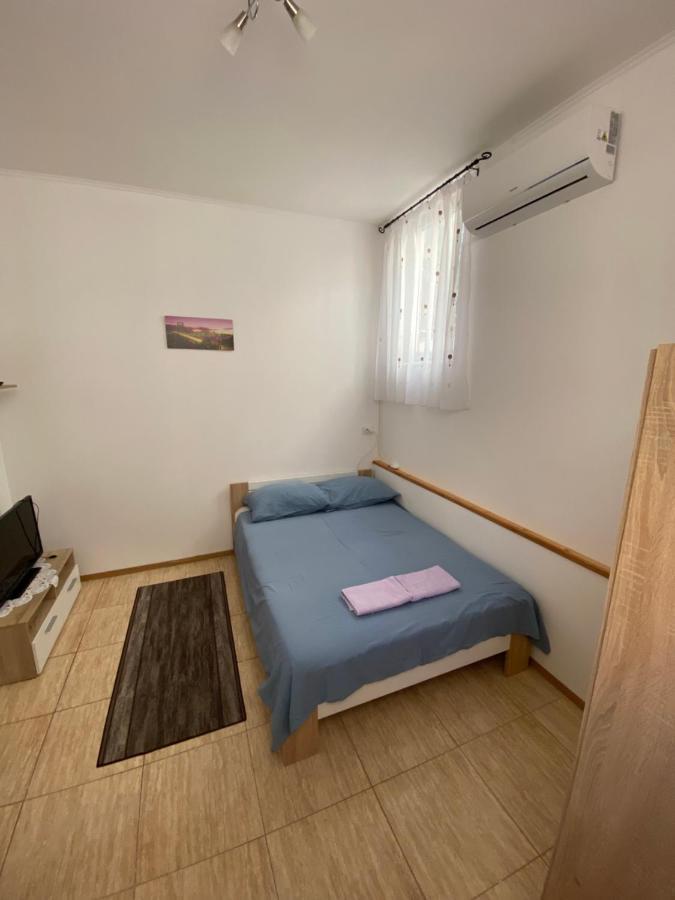 Apartament Studio-Apartman Aurora Pula Zewnętrze zdjęcie